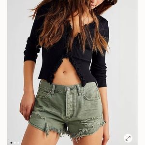 Free people Loving good vibrations cutoffs olive NWT 26